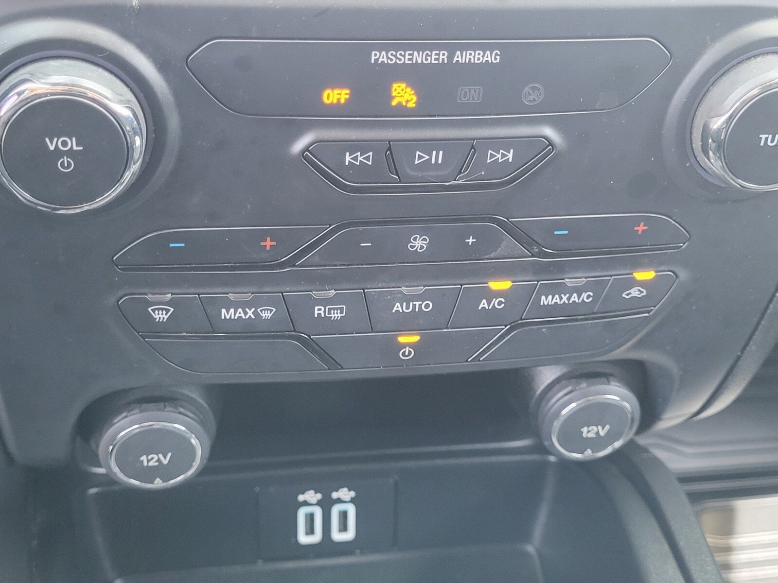 Certified 2020 Ford Ranger XLT w/ Equipment Group 301A Mid image 23