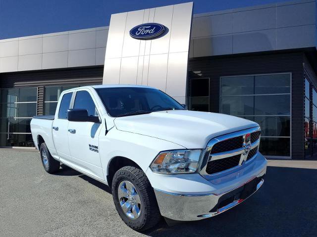 Used 2018 RAM 1500 Classic SLT image 4