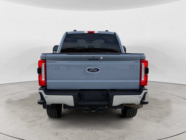 Certified 2025 Ford F350 Lariat w/ FX4 Off-Road Package AWD/4WD image 4