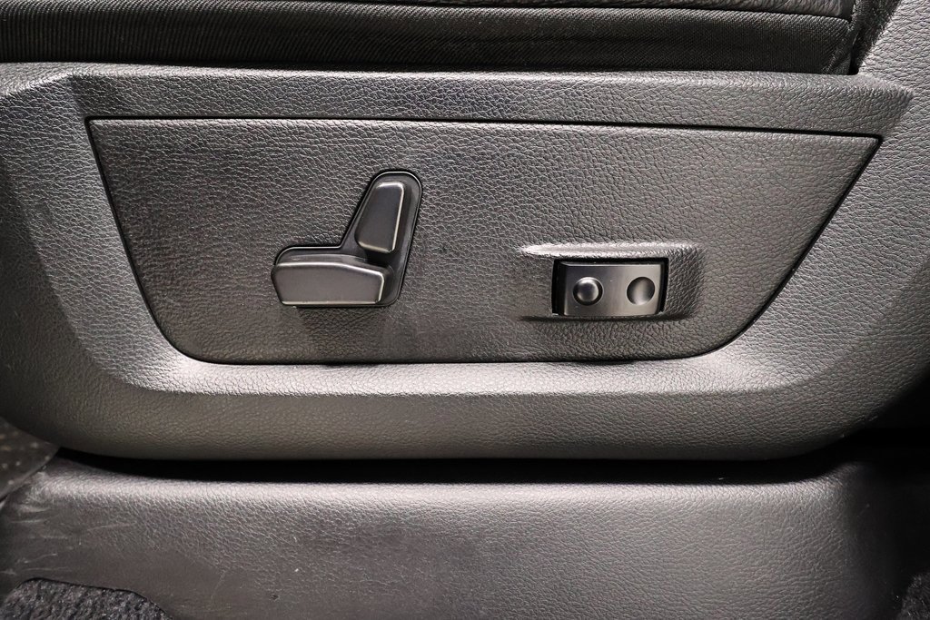 Used 2022 RAM 2500 Limited image 15