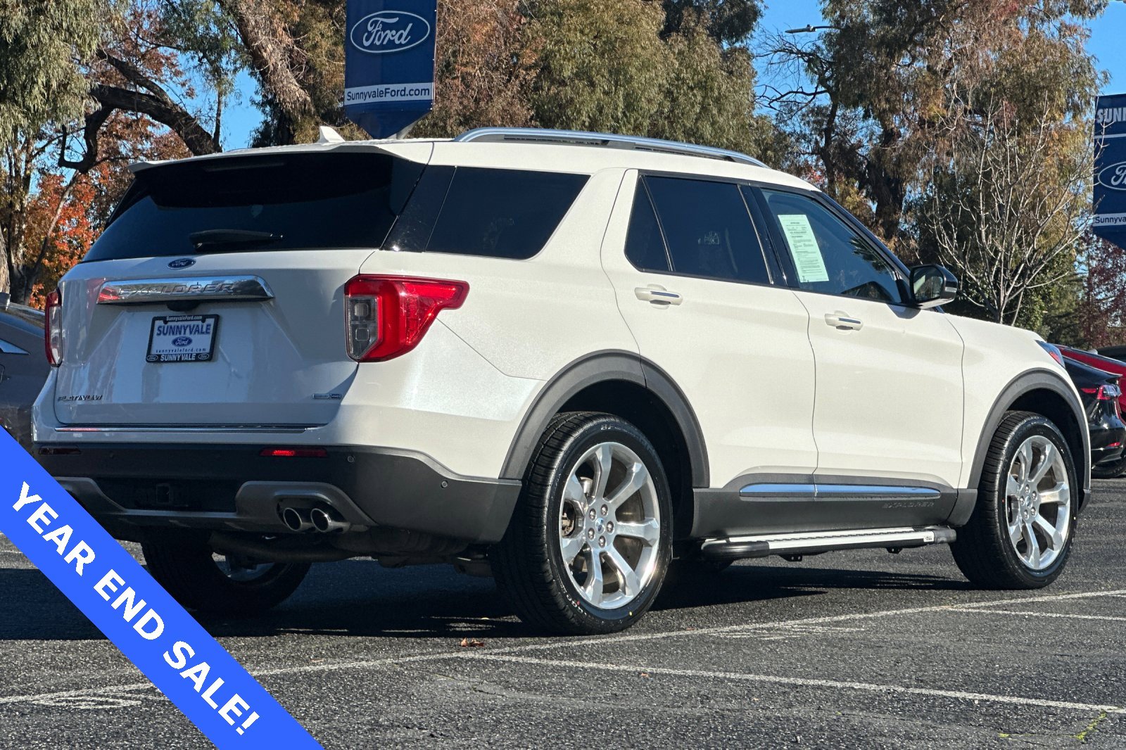 Certified 2020 Ford Explorer Platinum w/ Premium Technology Package image 4