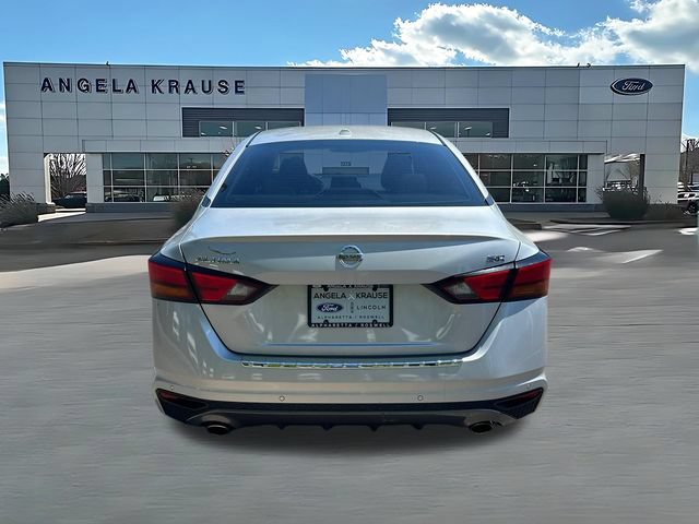 Used 2021 Nissan Altima 2.5 SR w/ SR Premium Package FWD image 7