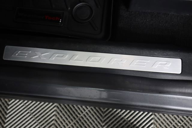 Certified 2022 Ford Explorer Limited AWD/4WD image 45