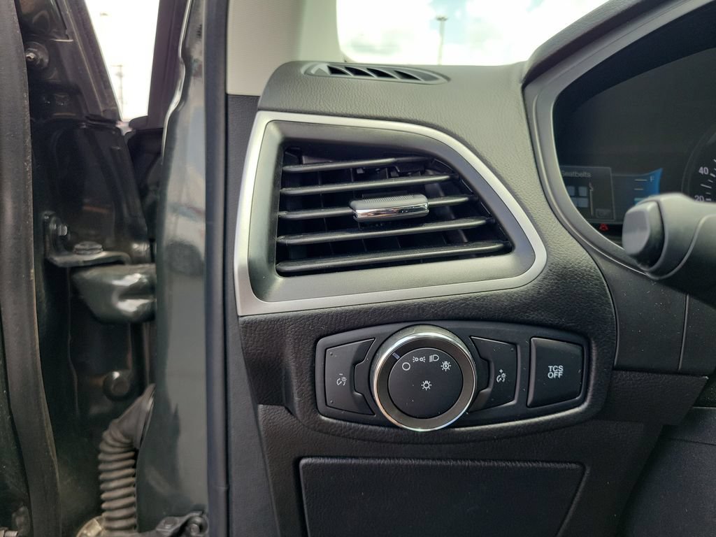 Certified 2022 Ford Edge SE AWD/4WD image 22