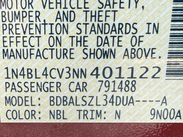 Used 2022 Nissan Altima 2.5 SR FWD image 12