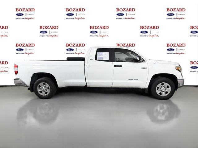 Used 2018 Toyota Tundra SR5 w/ SR5 Upgrade Package AWD/4WD image 9