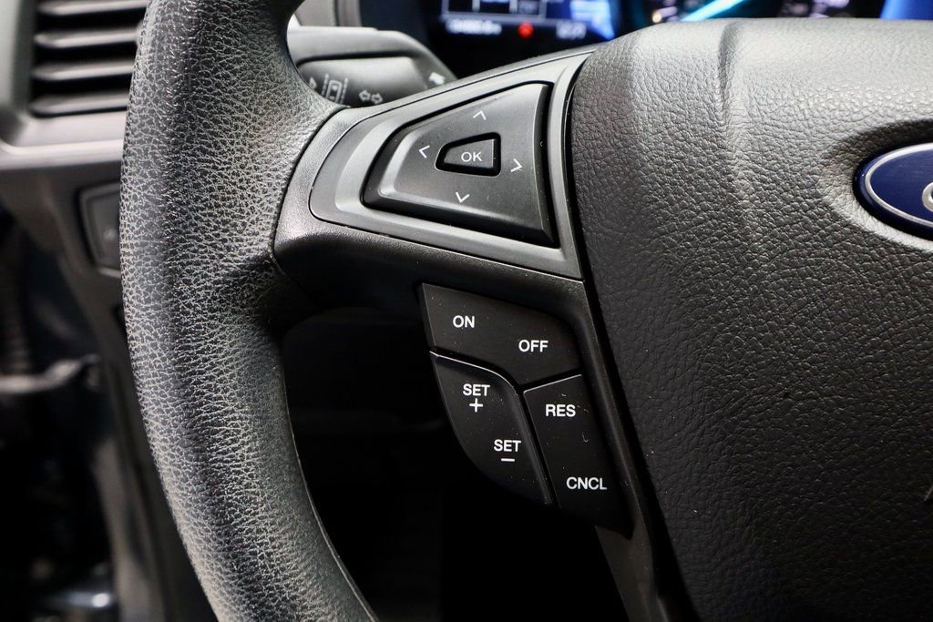 Certified 2022 Ford Edge SE image 28