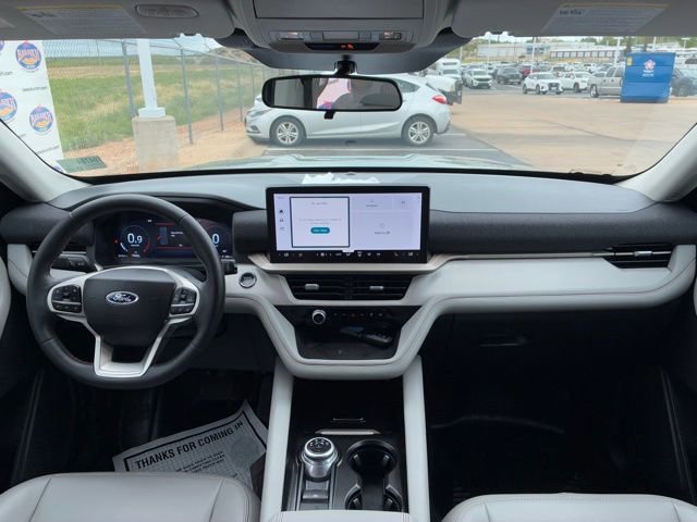 Certified 2025 Ford Explorer Active w/ Active Comfort Package image 11
