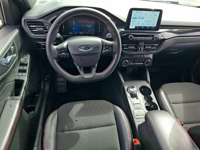 Certified 2025 Ford Escape ST-Line FWD image 11
