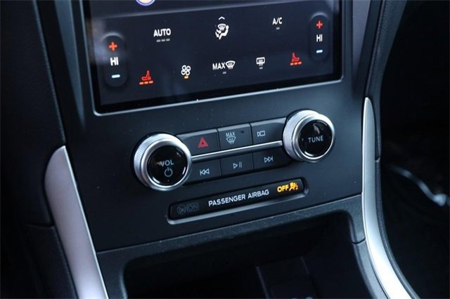 Certified 2024 Ford Edge SEL image 17