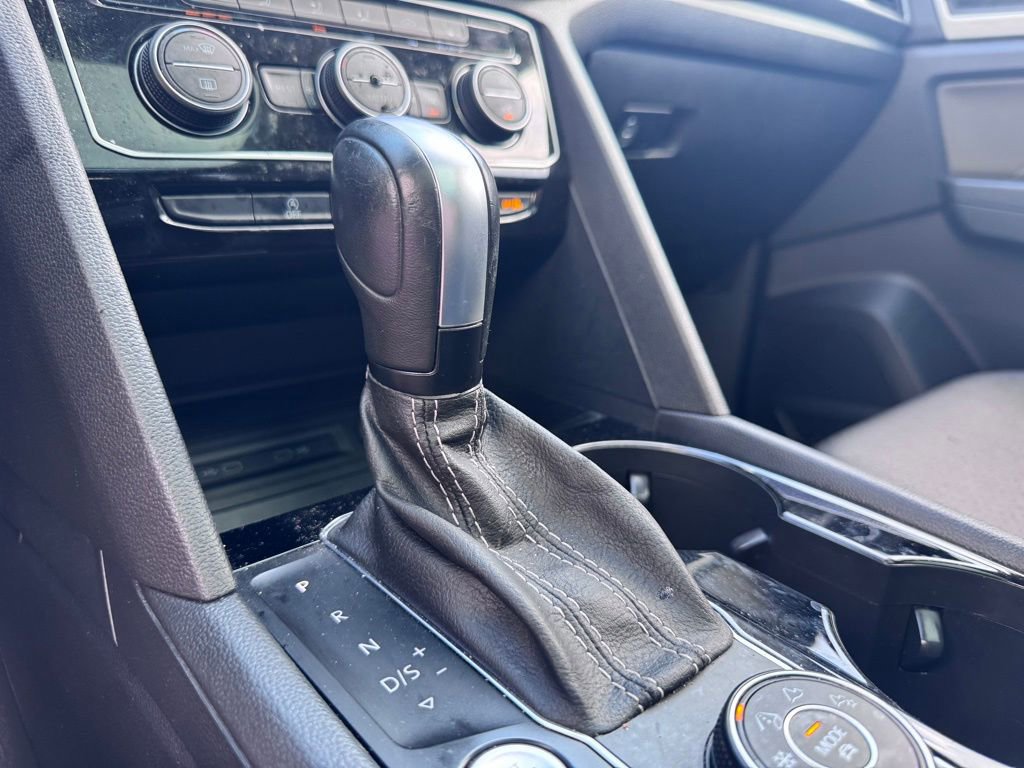 Used 2022 Volkswagen Atlas SE image 19