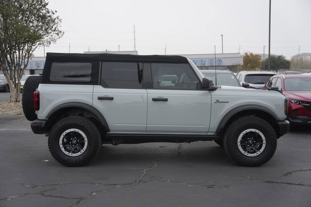 Certified 2022 Ford Bronco Black Diamond w/ Sasquatch Package image 3