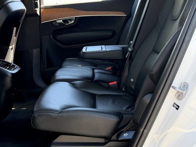 Used 2023 Volvo XC90 B6 Plus w/ Protection Package Premier AWD/4WD image 36