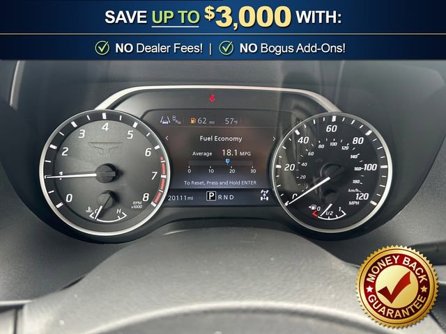 Used 2024 Nissan Titan SV AWD/4WD image 19