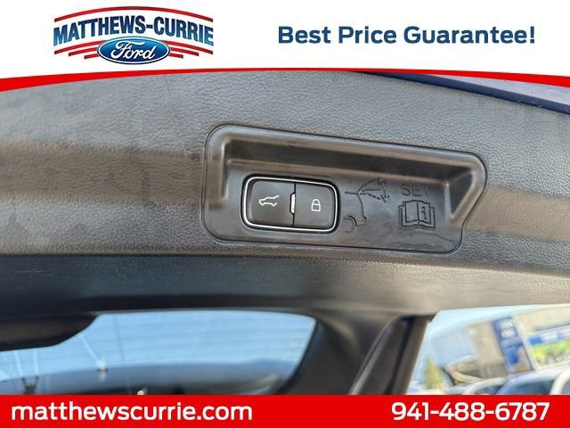 Certified 2022 Ford Explorer XLT w/ Equipment Group 202A image 15