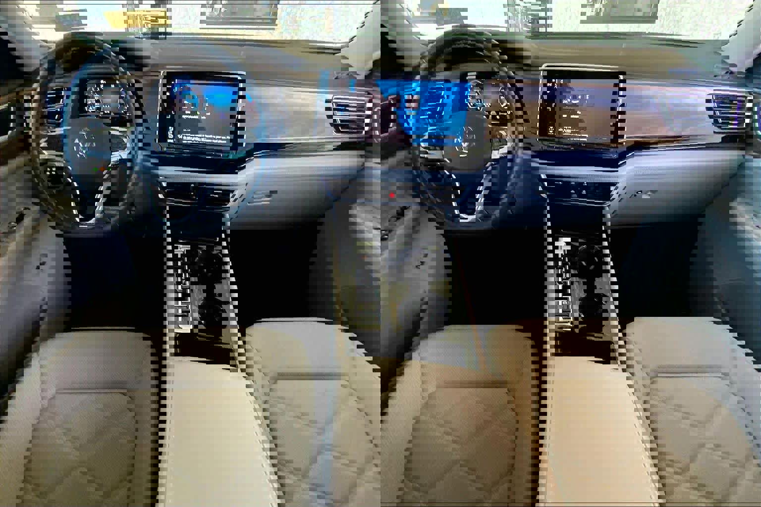 Used 2024 Volkswagen Atlas SE FWD image 15