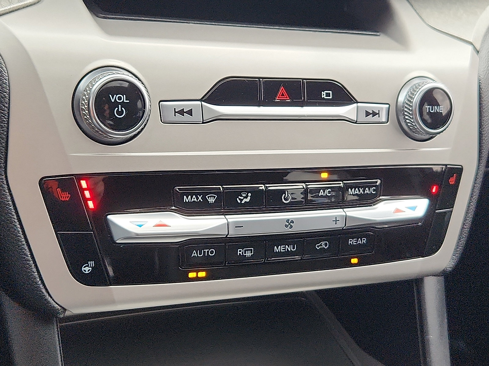Certified 2022 Ford Explorer Timberline AWD/4WD image 18