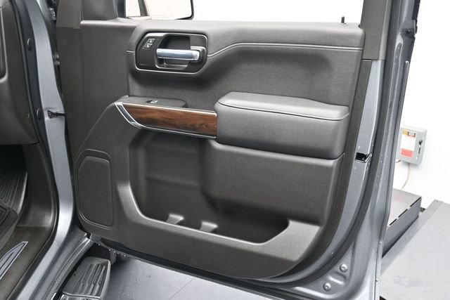 Used 2021 GMC Sierra 1500 SLT AWD/4WD image 28