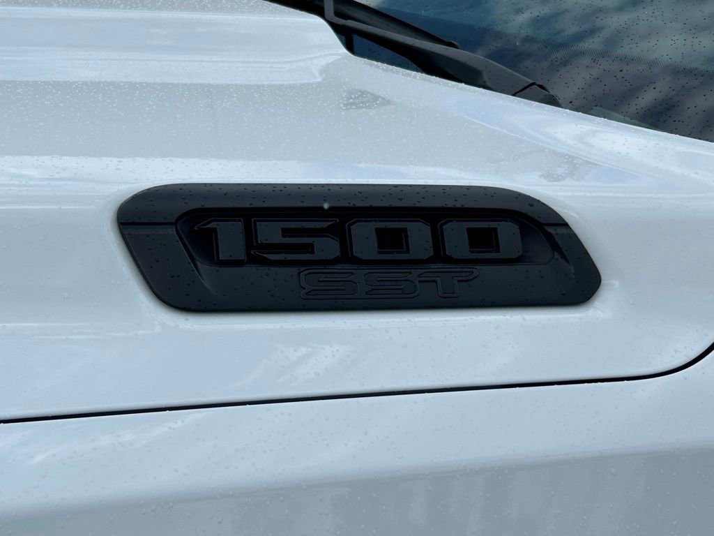 Used 2025 RAM 1500 Big Horn RWD image 18