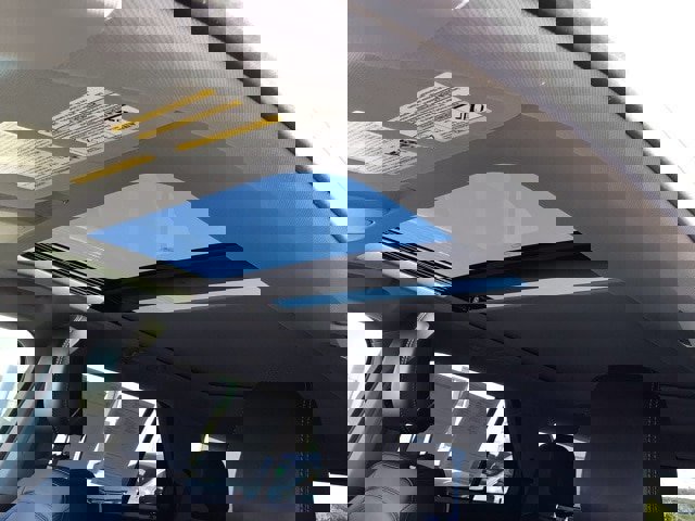 Certified 2022 Ford Explorer XLT w/ Equipment Group 202A image 20