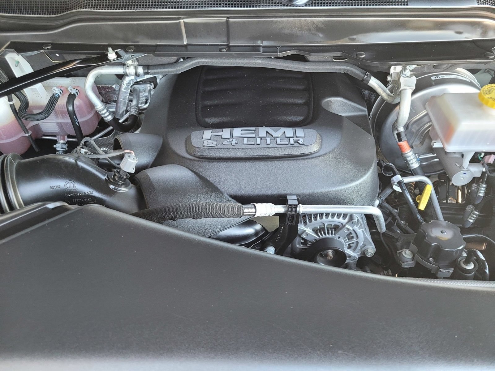 Used 2025 RAM 2500 Big Horn AWD/4WD image 30