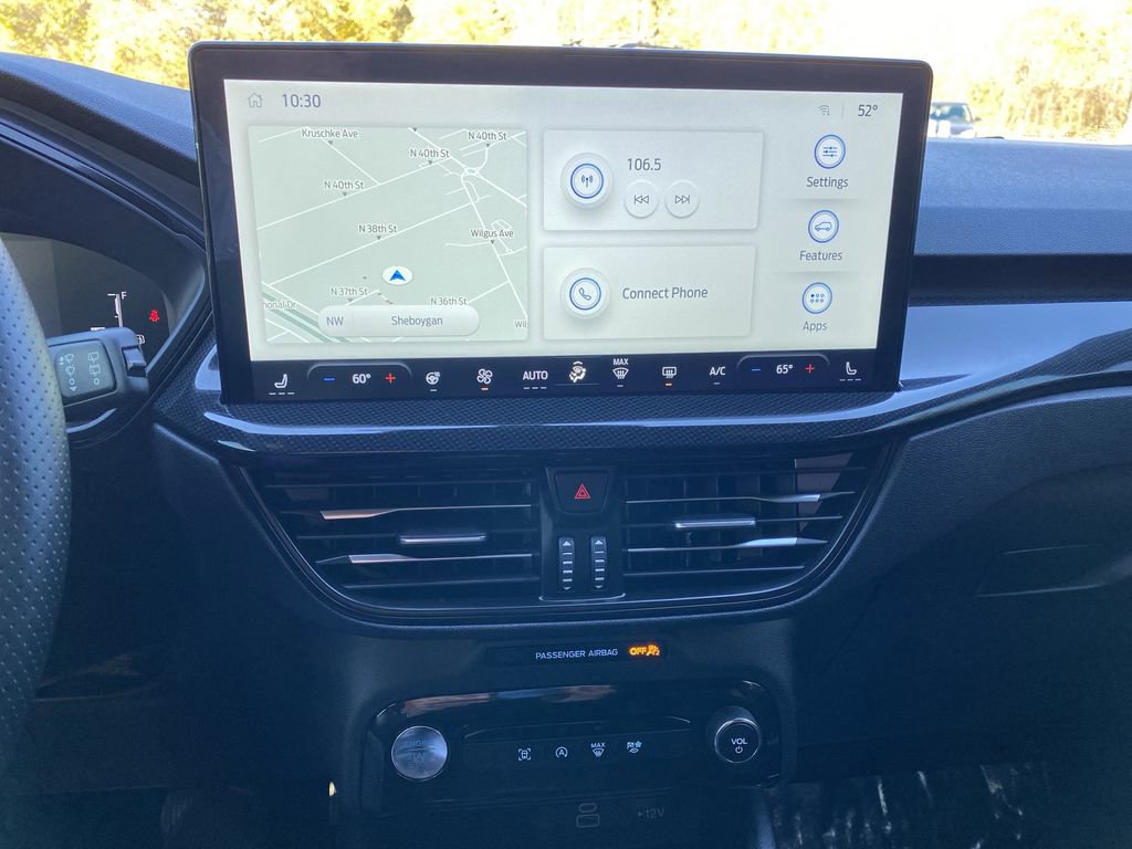 Certified 2025 Ford Escape ST-Line w/ Tech Pack #1 image 9