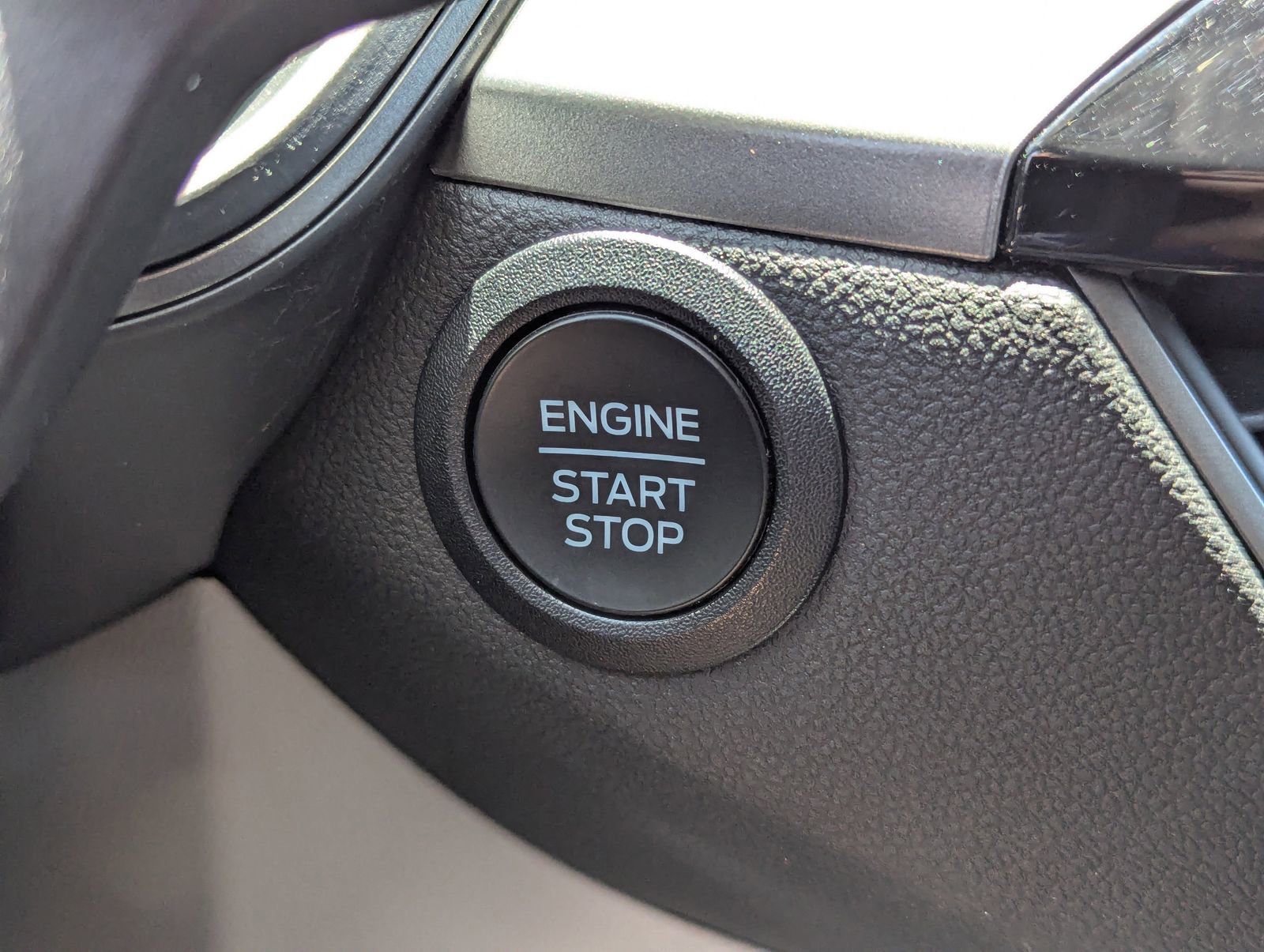 Certified 2023 Ford Escape Active FWD image 28
