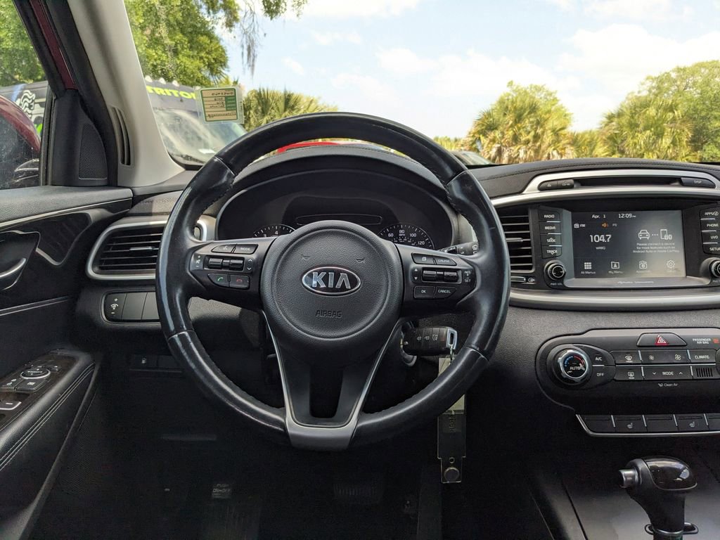 Used 2018 Kia Sorento LX image 14