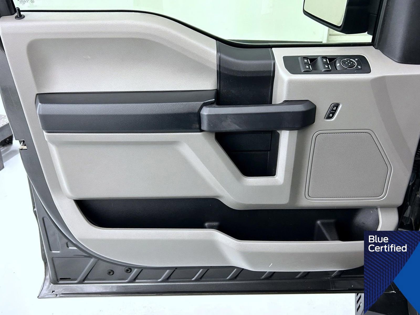 Certified 2019 Ford F150 XL w/ Equipment Group 101A Mid image 9