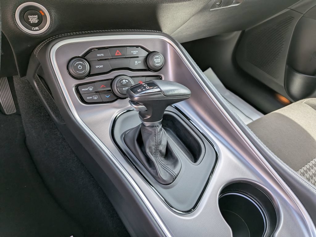 Used 2020 Dodge Challenger SXT w/ Blacktop Package RWD image 28