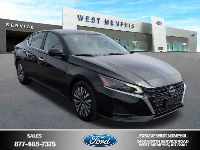 Used 2025 Nissan Altima 2.5 SV FWD image 7