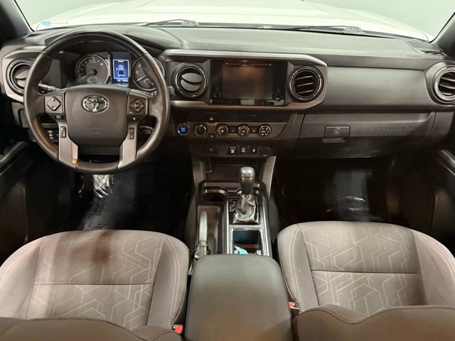 Used 2019 Toyota Tacoma TRD Sport AWD/4WD image 35
