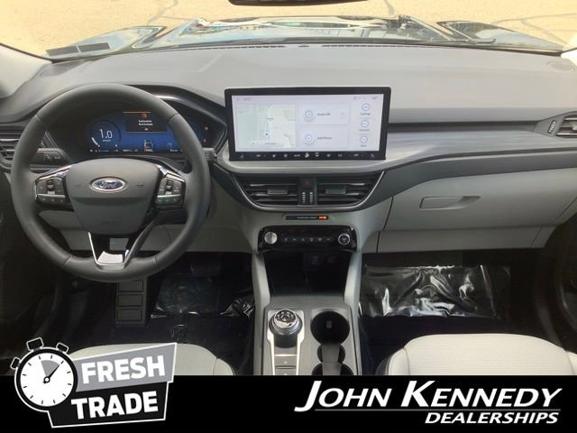 Certified 2023 Ford Escape Platinum AWD/4WD image 17