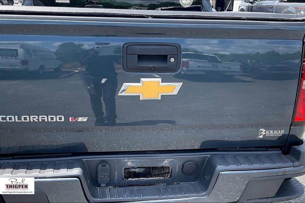 Used 2019 Chevrolet Colorado W/T w/ WT Convenience Package AWD/4WD image 8