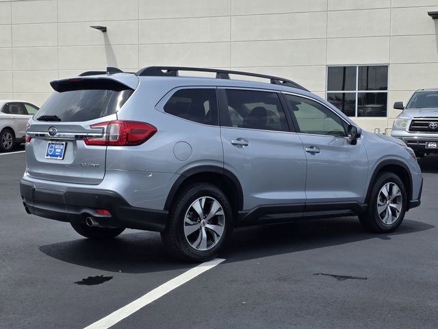 Used 2024 Subaru Ascent Premium w/ Convenience Package AWD/4WD image 4