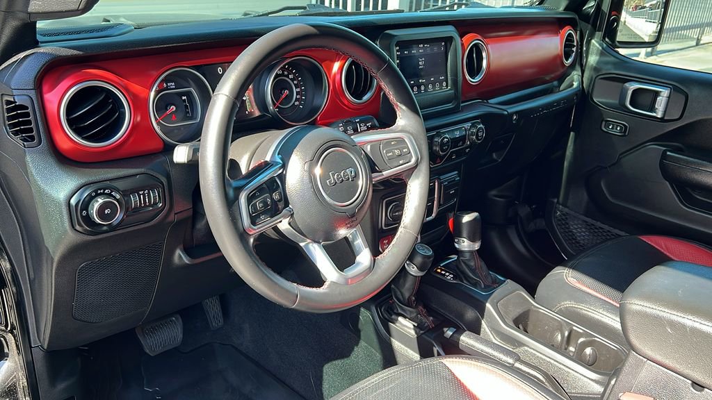 Used 2021 Jeep Wrangler Unlimited Rubicon AWD/4WD image 12