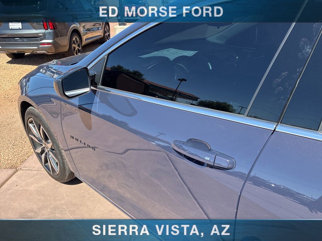 Used 2025 Chevrolet Malibu RS FWD image 21