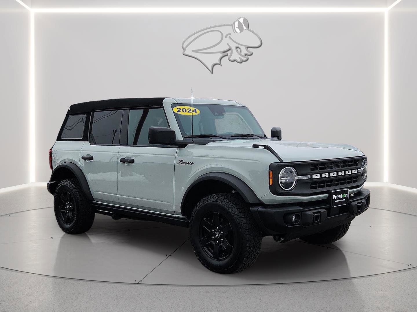 Certified 2024 Ford Bronco Black Diamond image 6