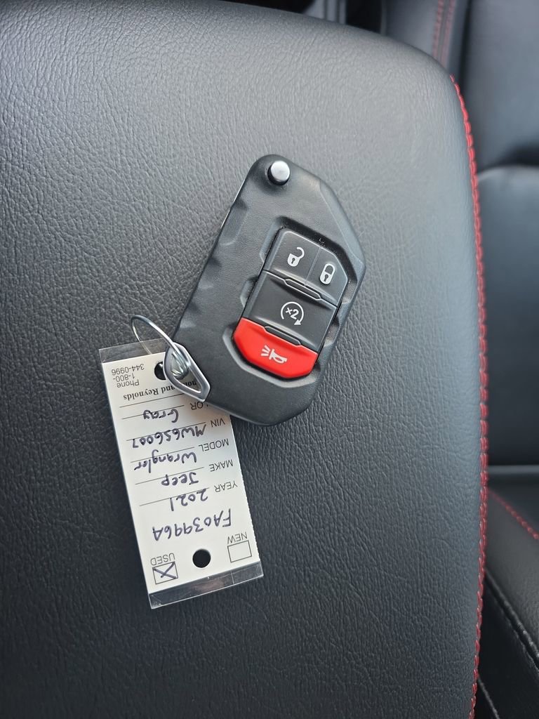 Used 2021 Jeep Wrangler Unlimited Rubicon AWD/4WD image 39