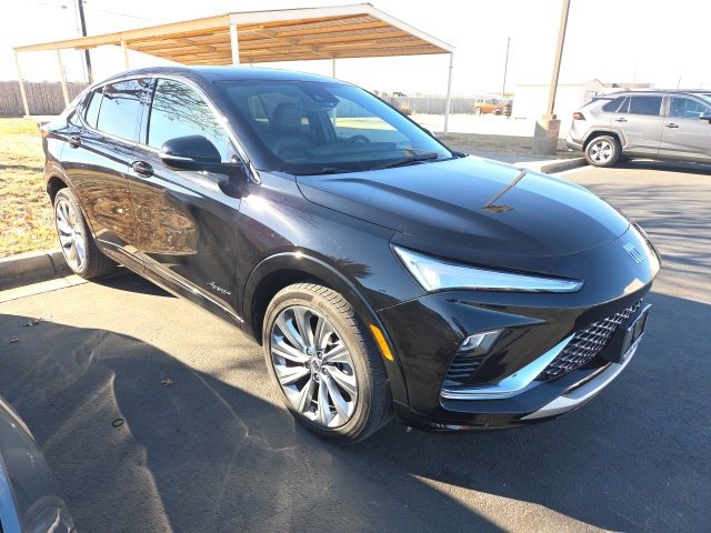 Used 2024 Buick Envista Avenir image 1