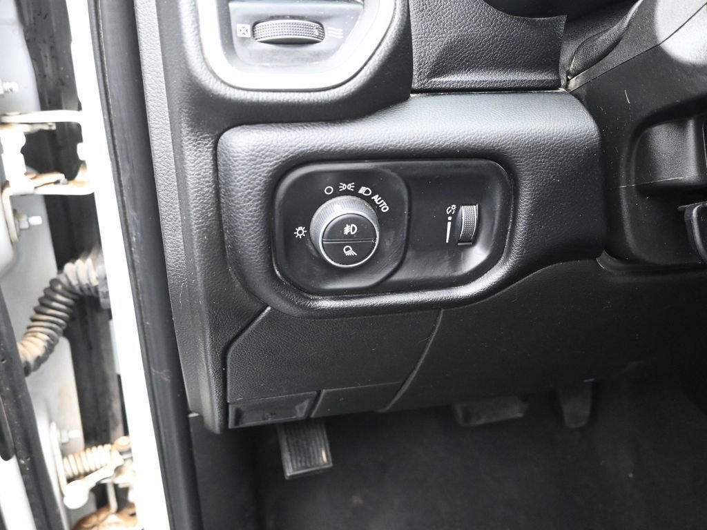 Used 2024 RAM 2500 Big Horn image 19