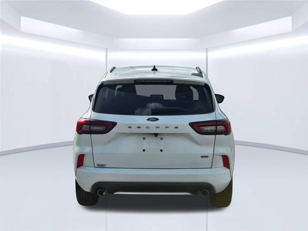 Certified 2023 Ford Escape ST-Line w/ Equipment Group 301A FWD image 7