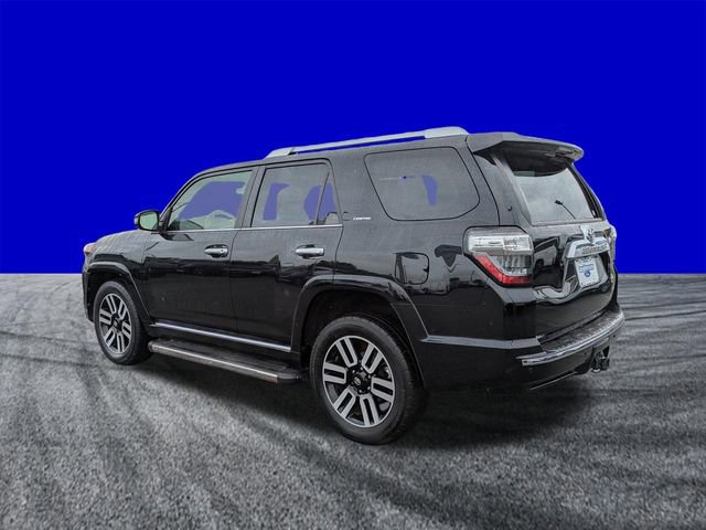 Used 2022 Toyota 4Runner Limited AWD/4WD image 3
