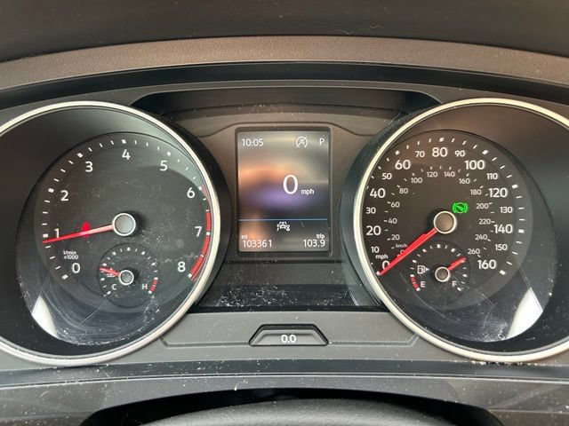 Used 2020 Volkswagen Tiguan SE AWD/4WD image 2