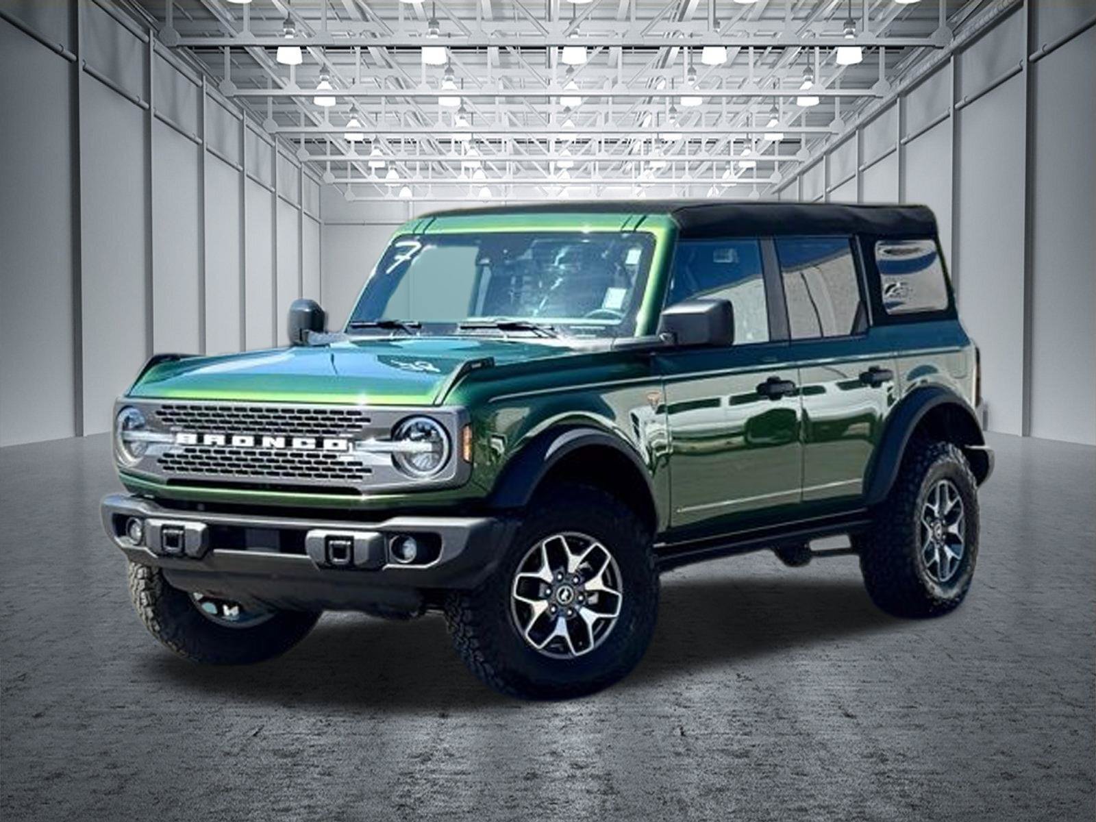 Certified 2023 Ford Bronco Badlands AWD/4WD image 6