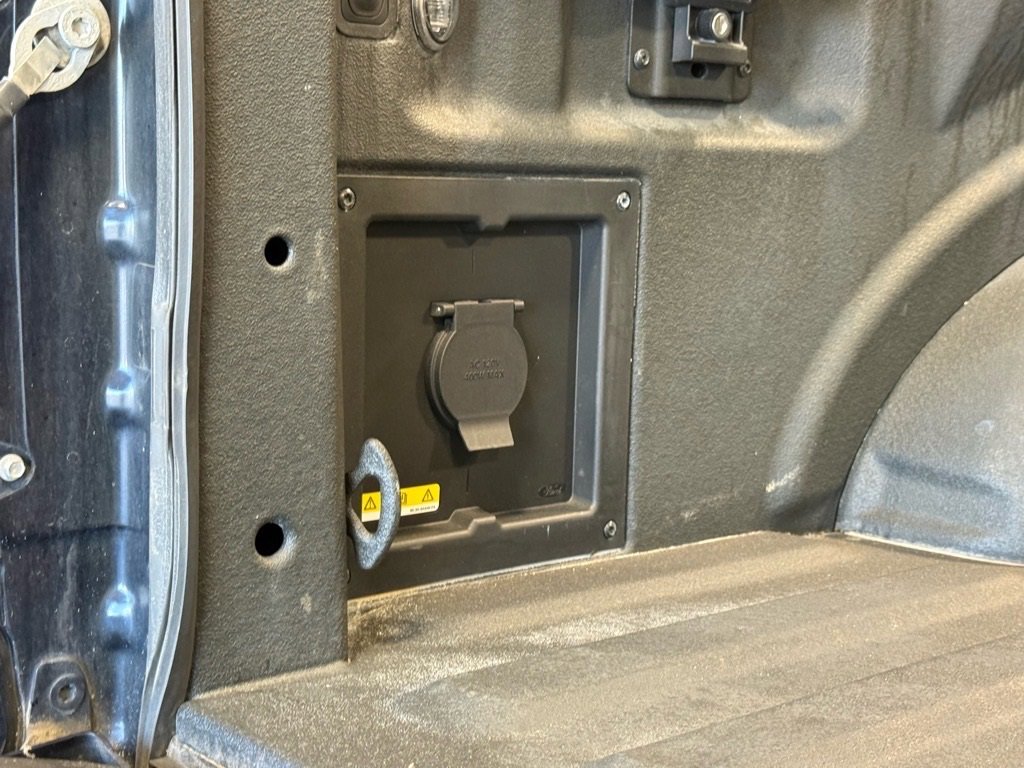 Certified 2022 Ford F150 XLT w/ Equipment Group 302A High image 16