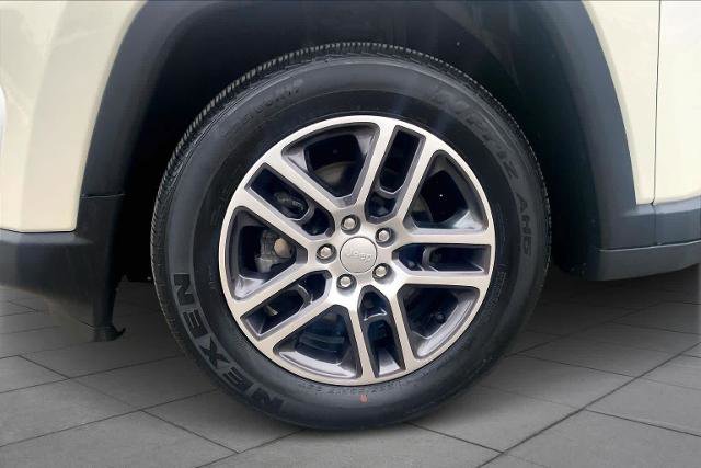 Used 2019 Jeep Compass Latitude w/ Popular Equipment Group image 10