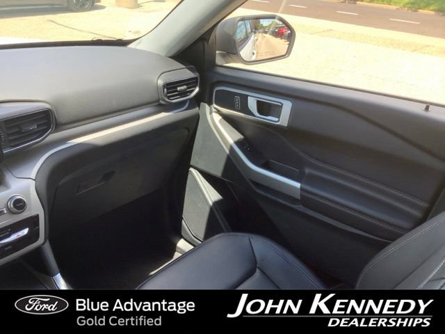 Certified 2023 Ford Explorer XLT w/ Equipment Group 202A AWD/4WD image 21