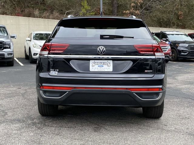 Used 2020 Volkswagen Atlas Cross Sport SE w/ Panoramic Sunroof Package image 4