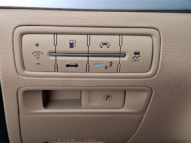 Used 2018 Genesis G80 3.8 image 24